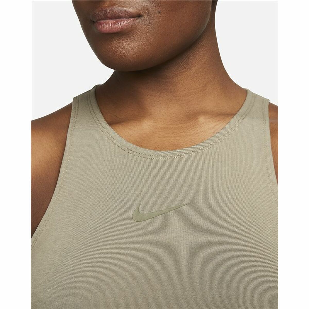 Women’s Sports Top Nike Sportswear Green